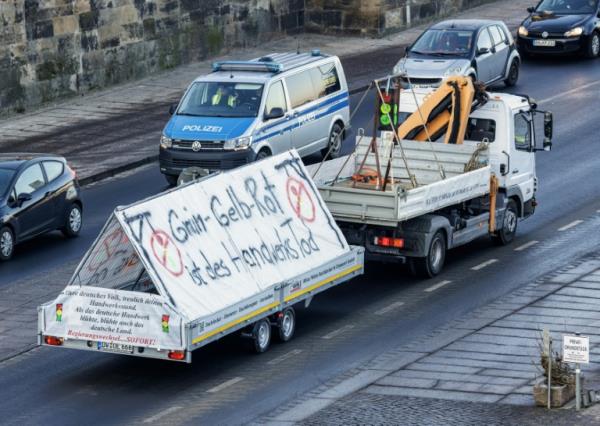 德国极右翼试图利用农民抗议