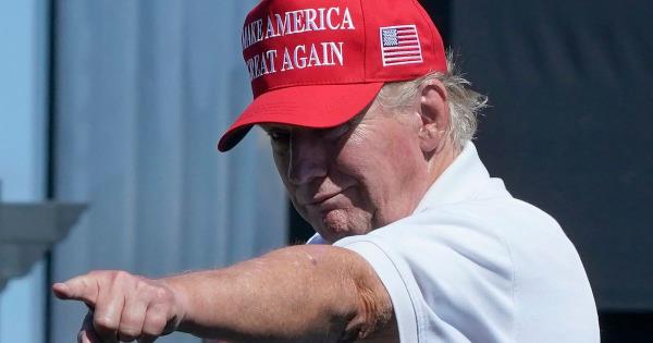 共和党州长毫不犹豫地告诉候选人如何在辩论中联合起来对付特朗普